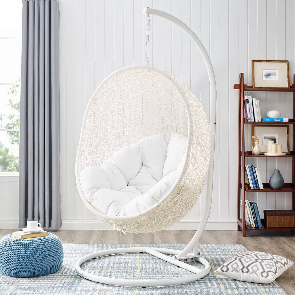 Hide Outdoor Patio Swing Chair With Stand - White
