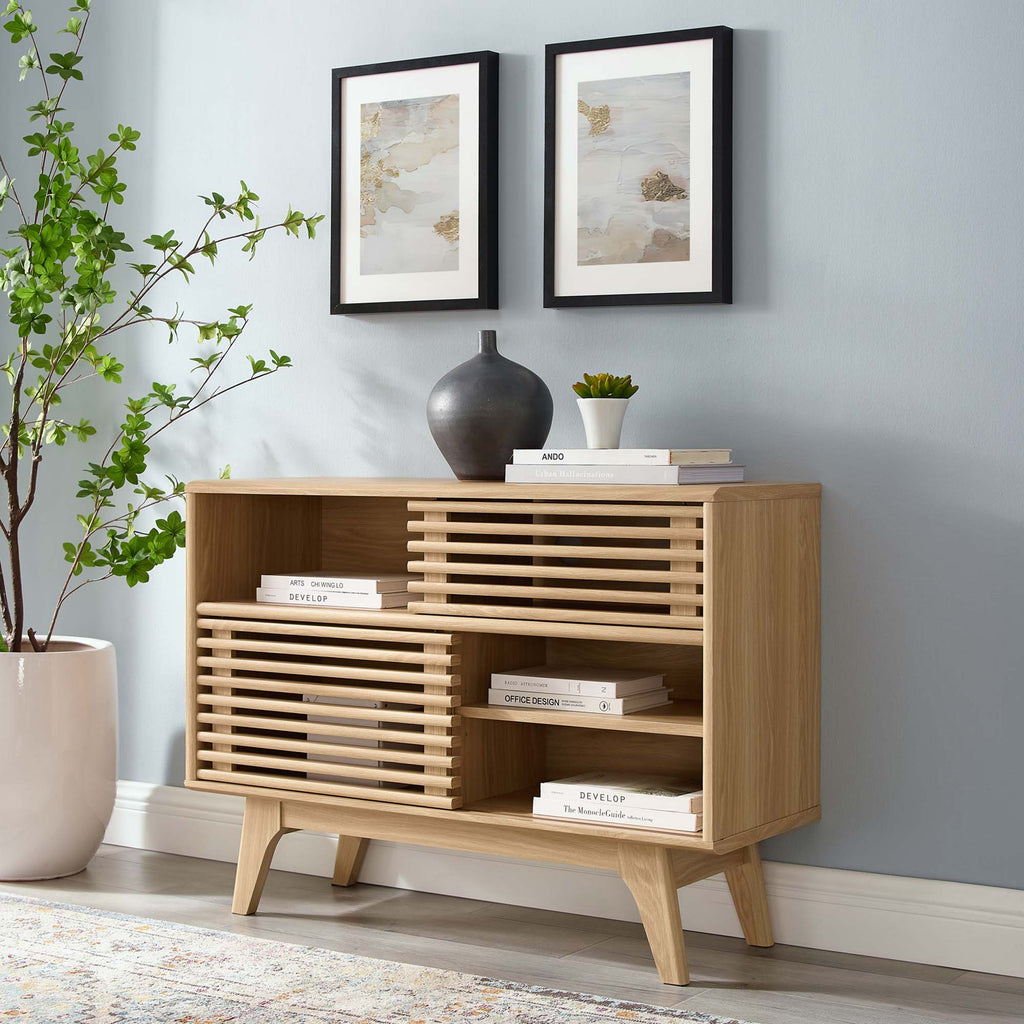 Render Display Stand - Oak