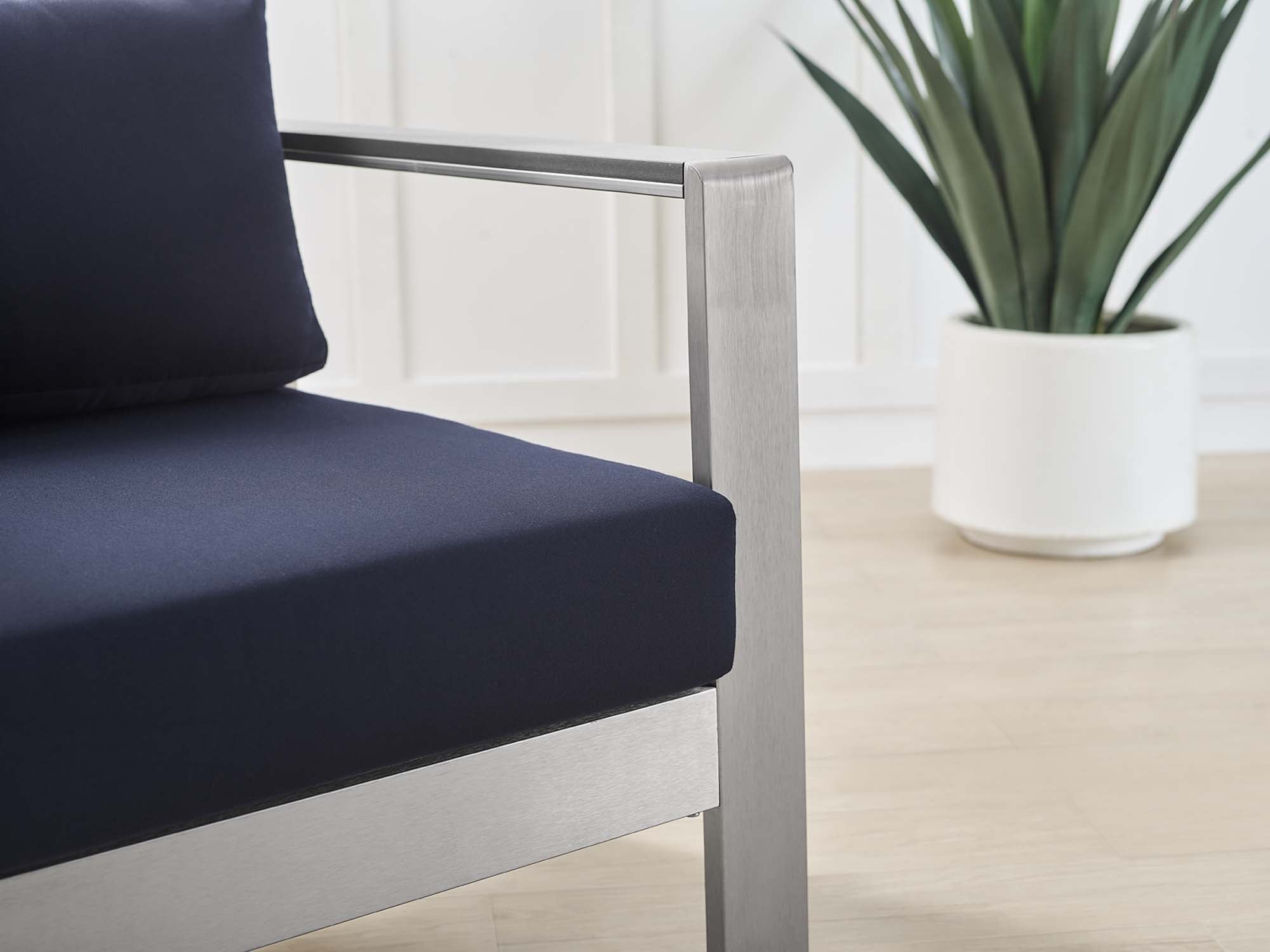 Shore Sunbrella Fabric Aluminum Outdoor Patio Armchair - Silver Navy