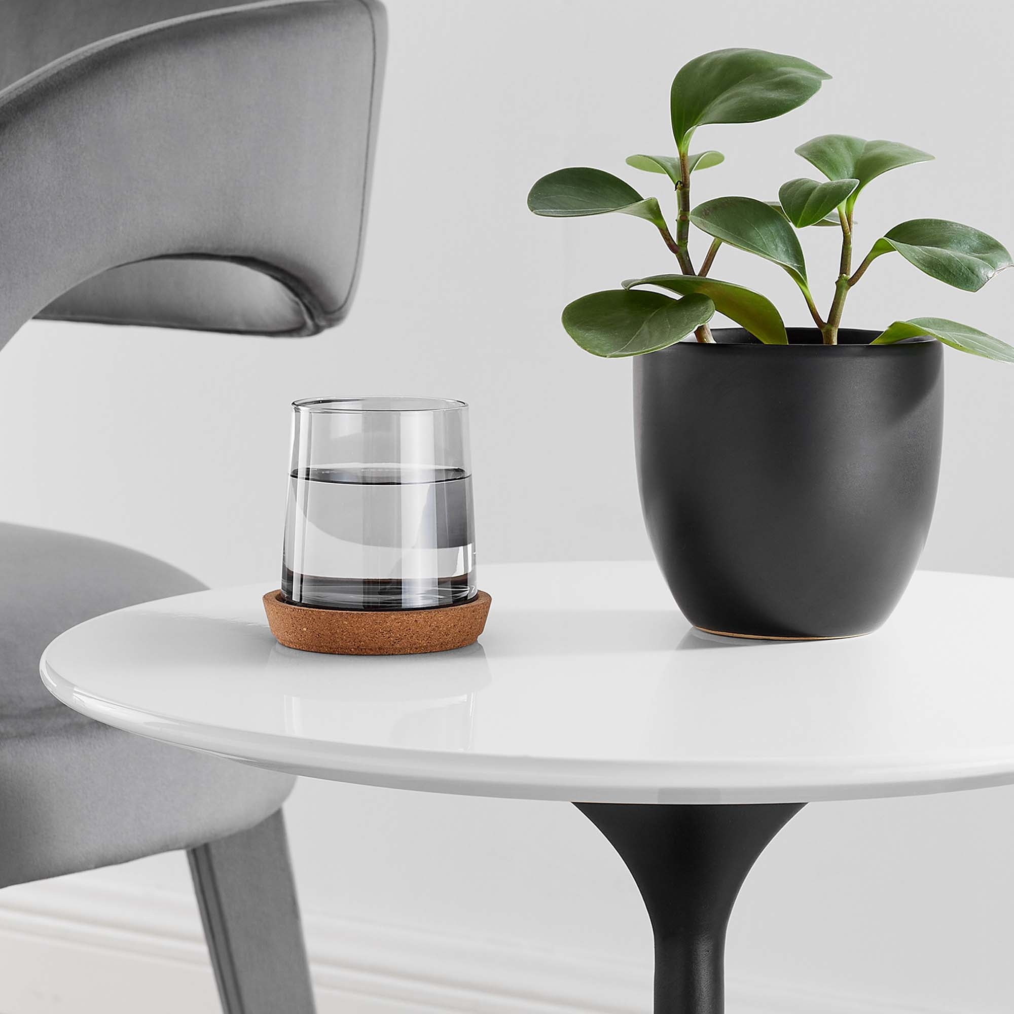 Lippa 20" Round Wood Side Table - Black White