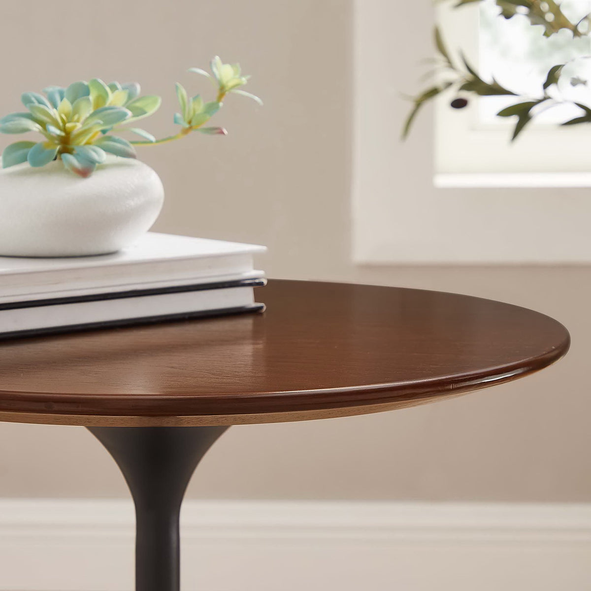 Lippa 20" Round Wood Side Table - Black Walnut