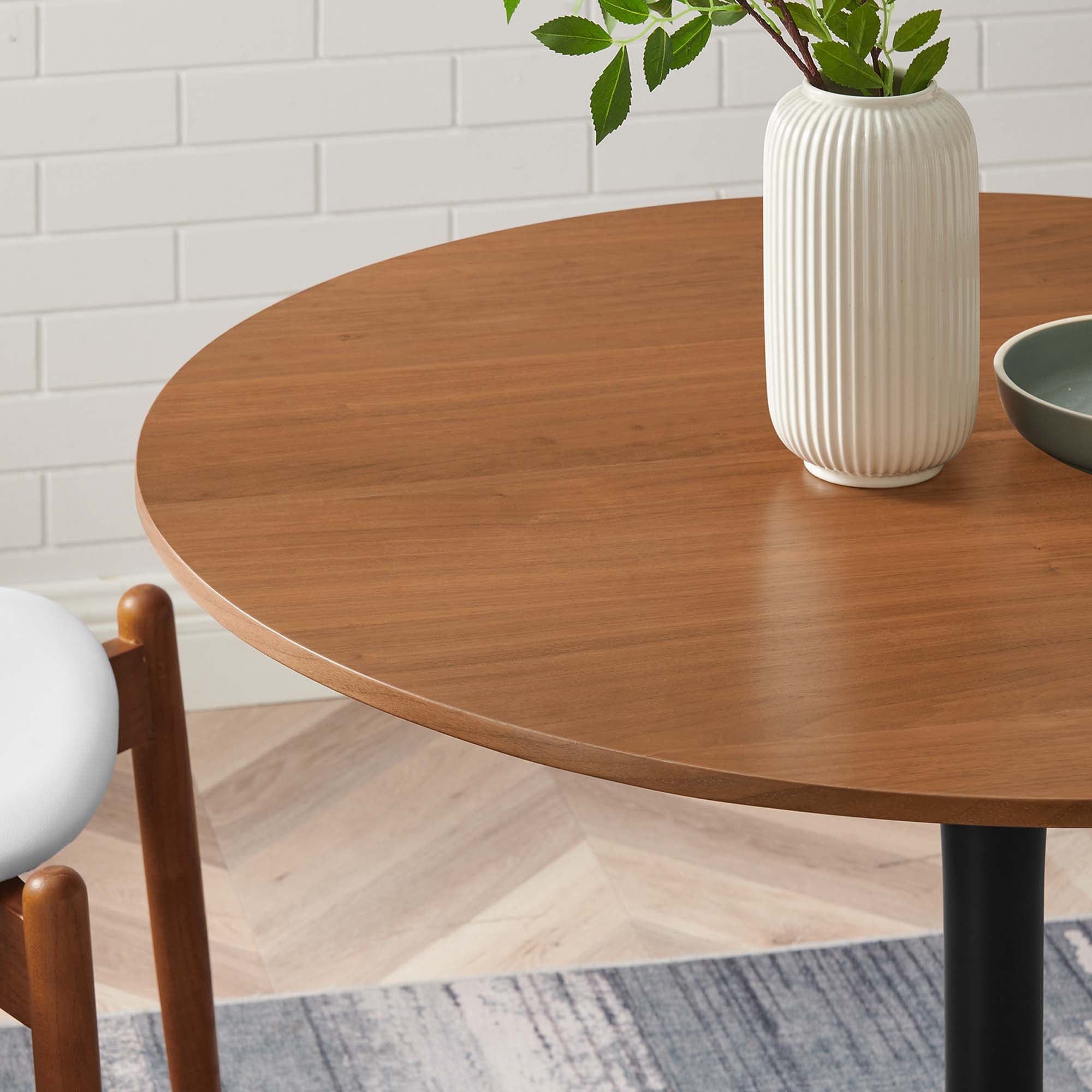 Pursuit 40" Dining Table - Walnut Black