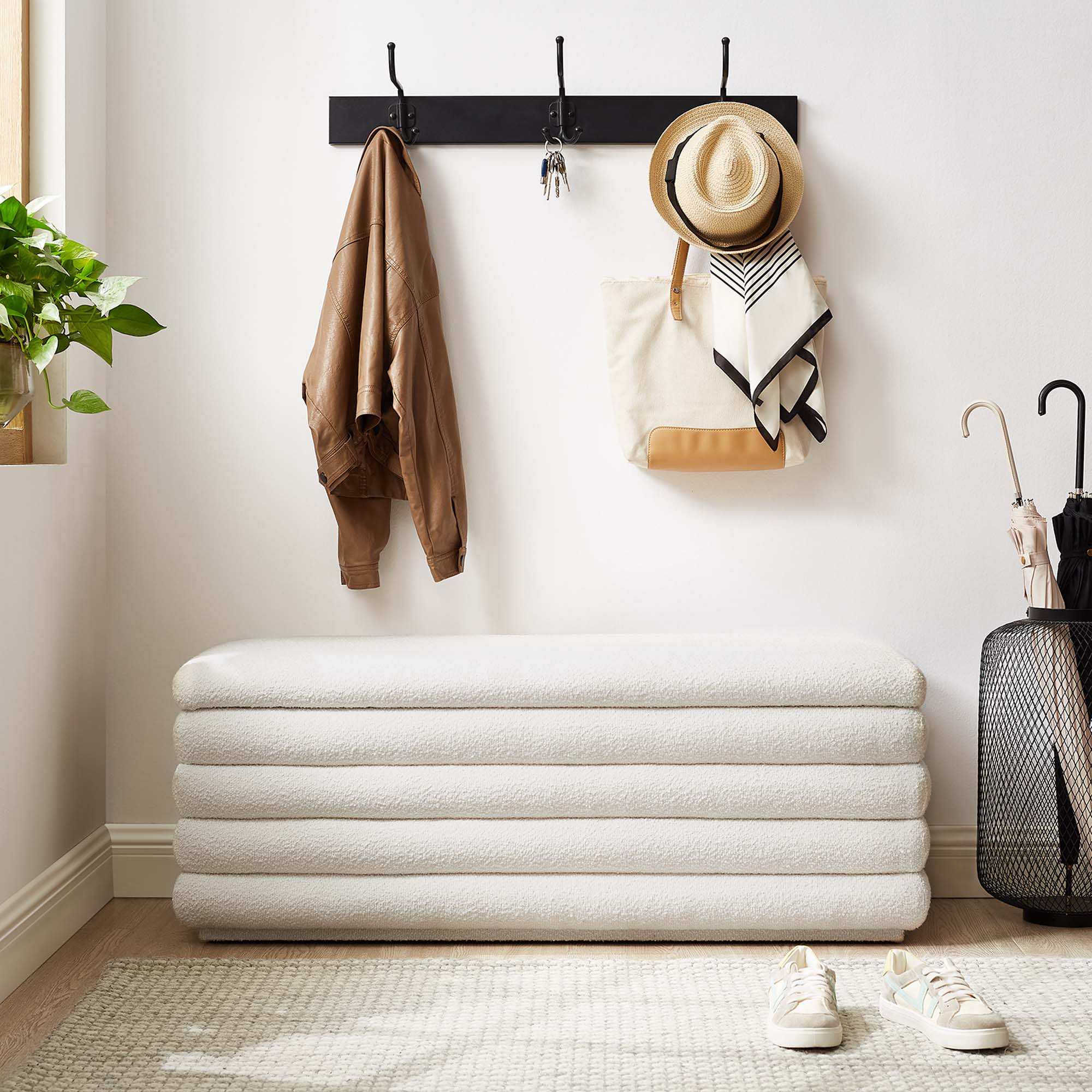 Mezzo Boucle Upholstered Storage Bench - Cloud