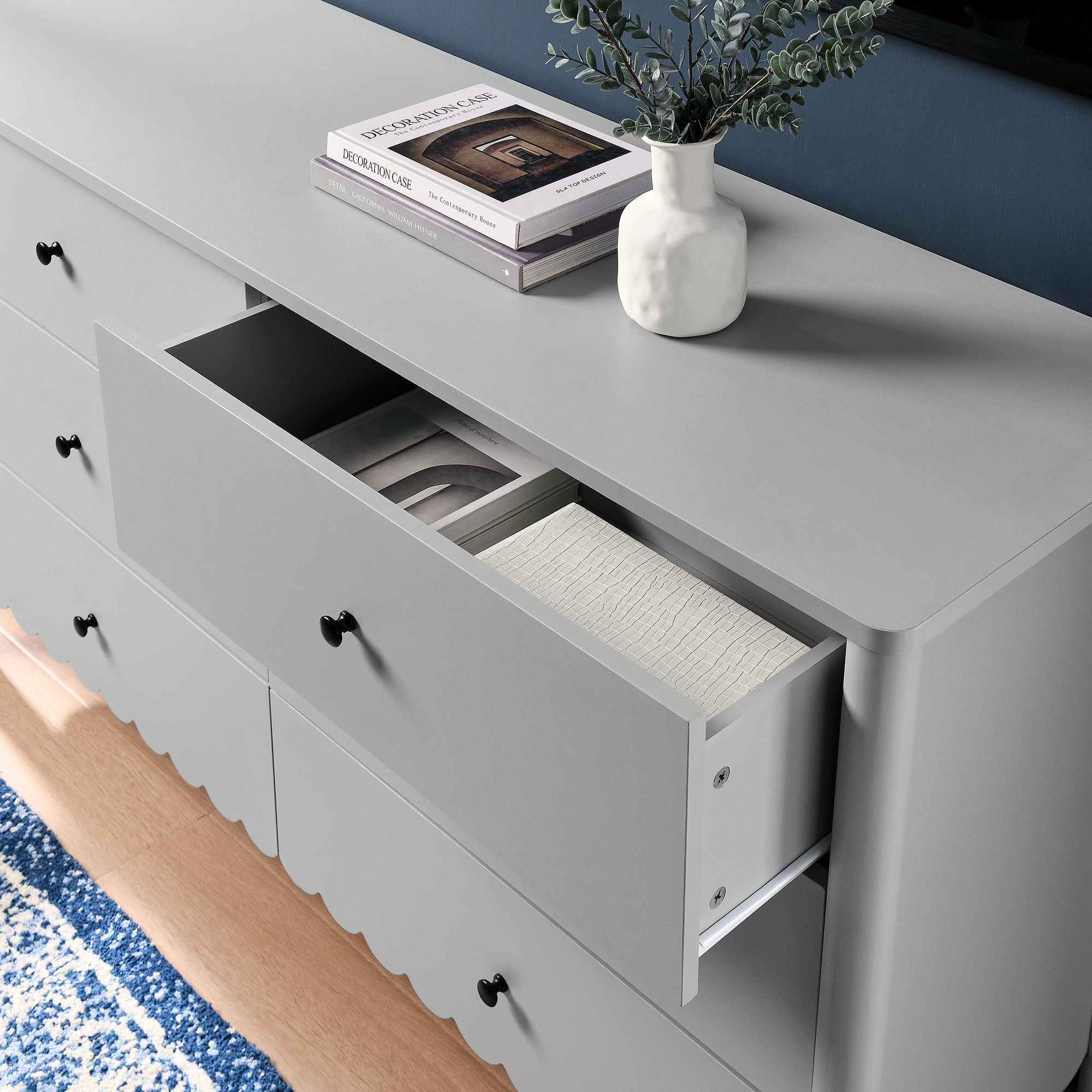 Emmeline Scalloped 6-Drawer Dresser - Light Gray