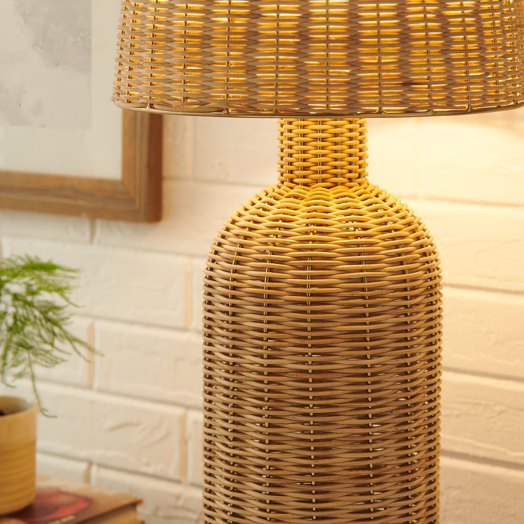Briar Rattan Table Lamp - Natural