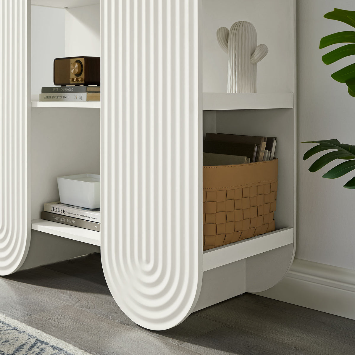 Daydream 58" Arched Bookshelf - White