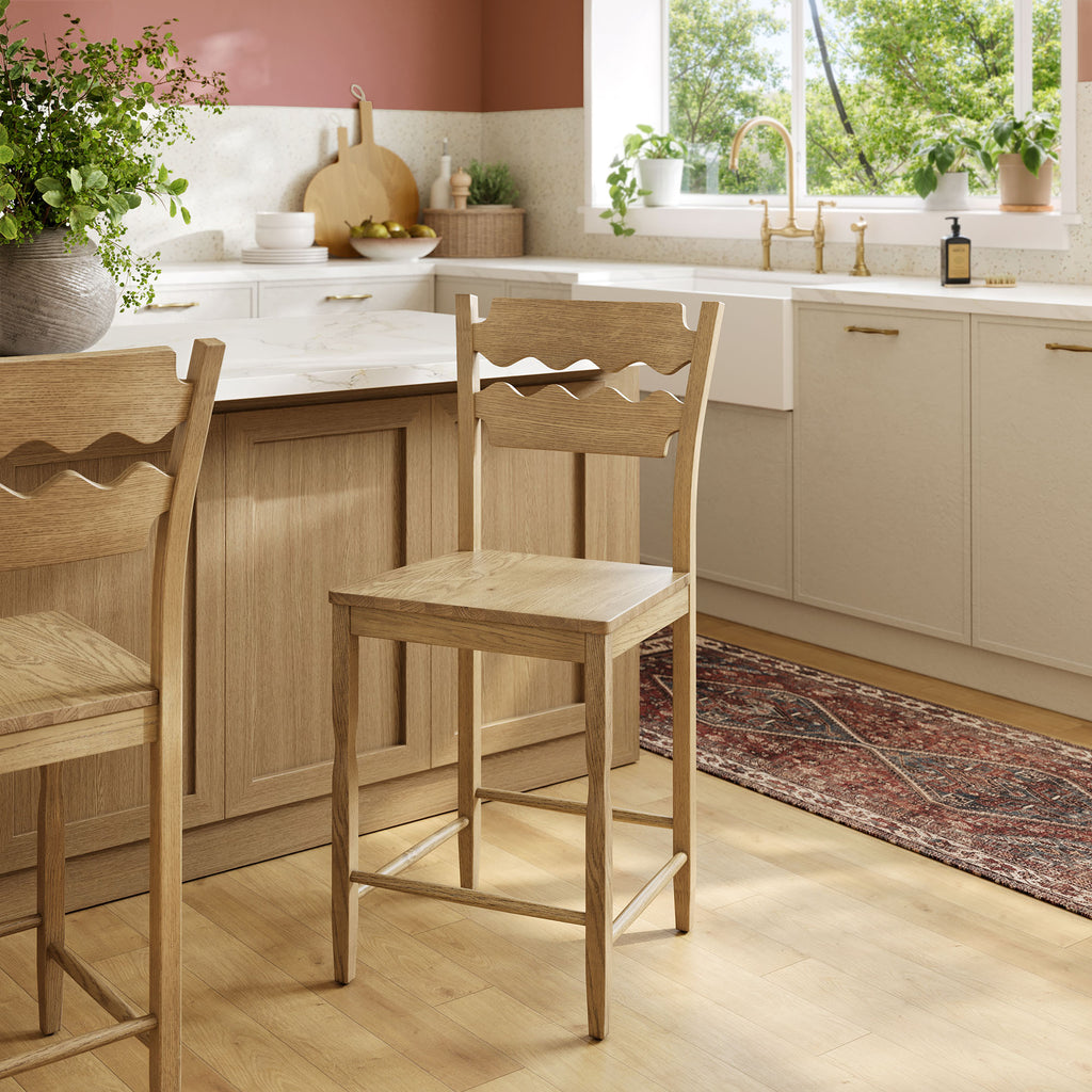 Jax Oak Wood Counter Stool With Wavy Razor Back - Weathered Oak