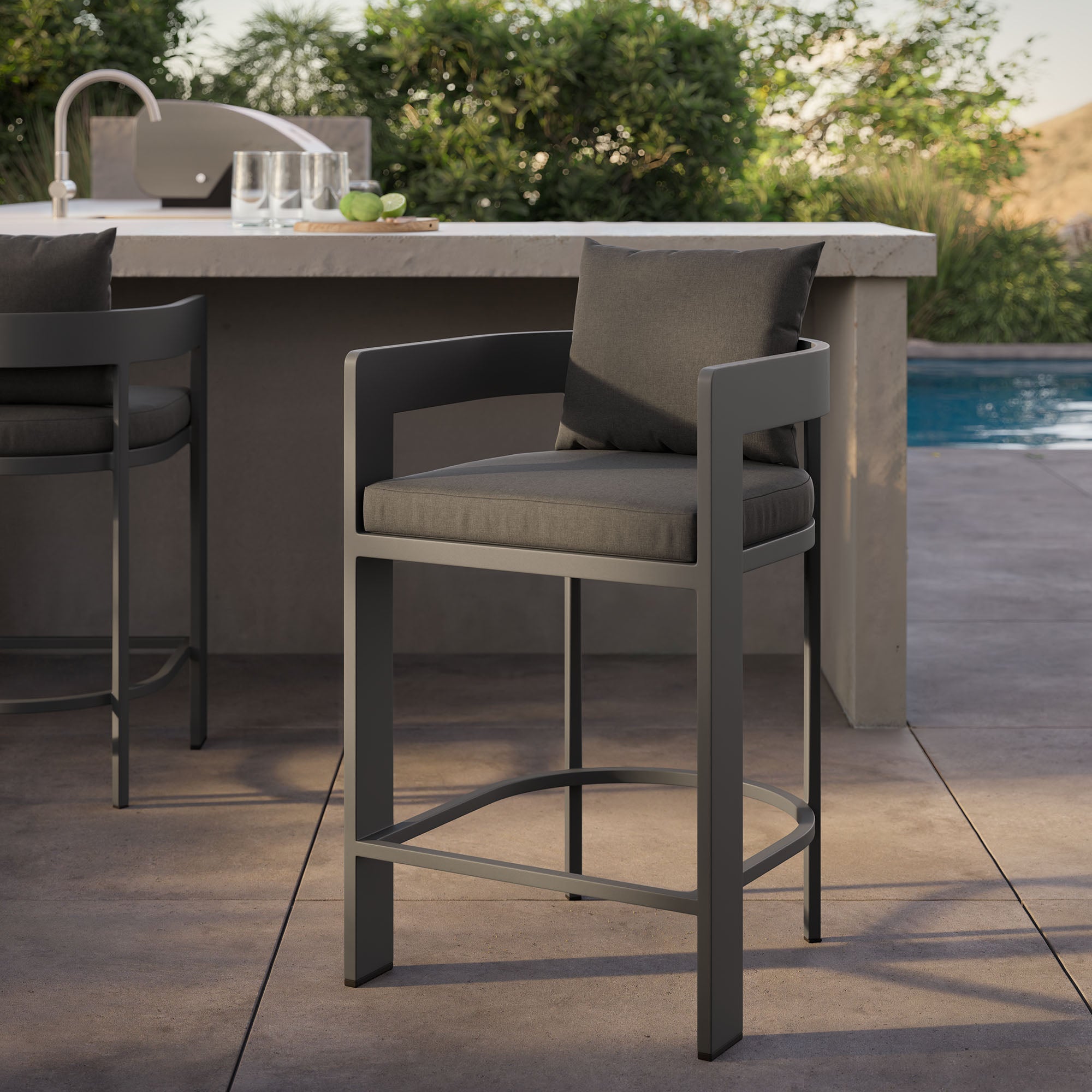 Tahoe Outdoor Patio Patio Aluminum Counter Stool - Charcoal