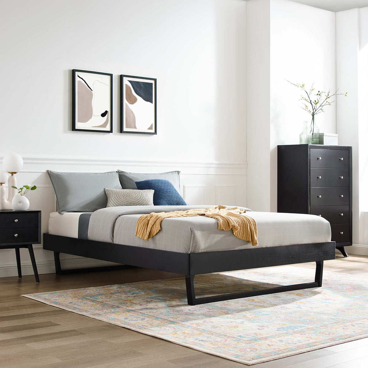 Billie Wood Full Platform Bed Frame - Black