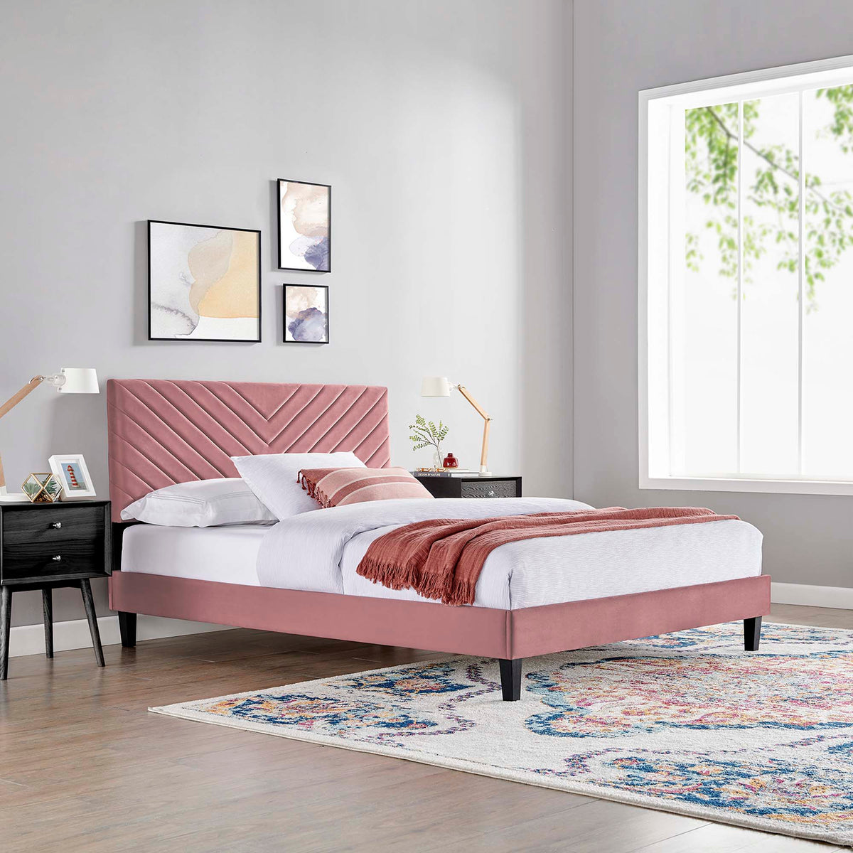 Roxanne Tapered Wood Leg Performance Velvet Queen Platform Bed - Dusty Rose