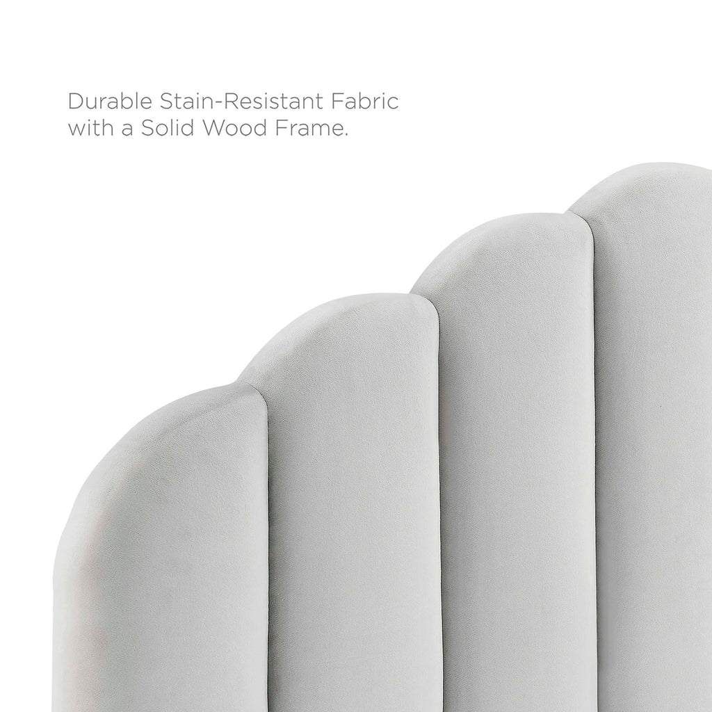 Daisy Tapered Wood Leg Performance Velvet Queen Platform Bed - Light Gray