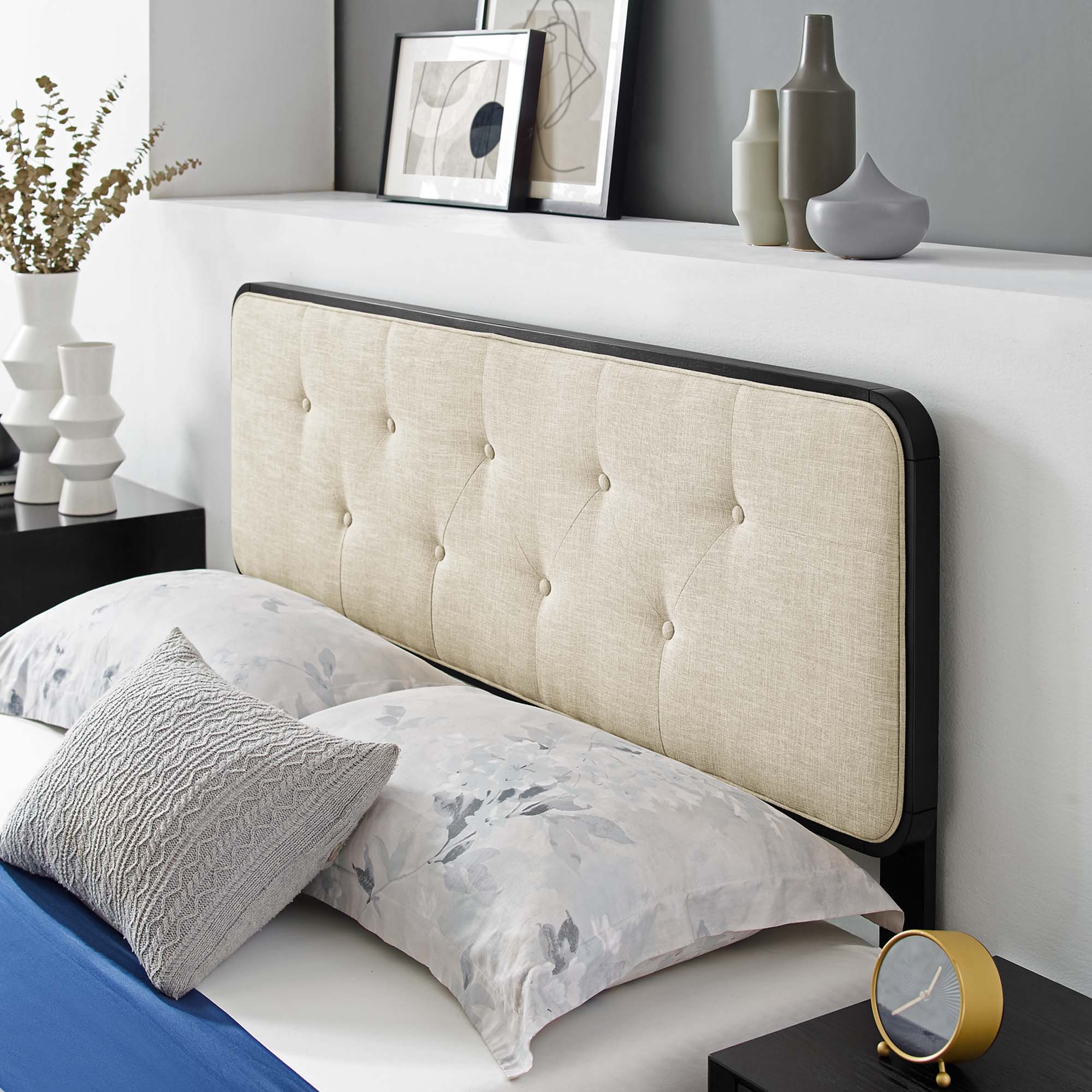 Bridgette Wood Full Platform Bed With Angular Frame - Black Beige