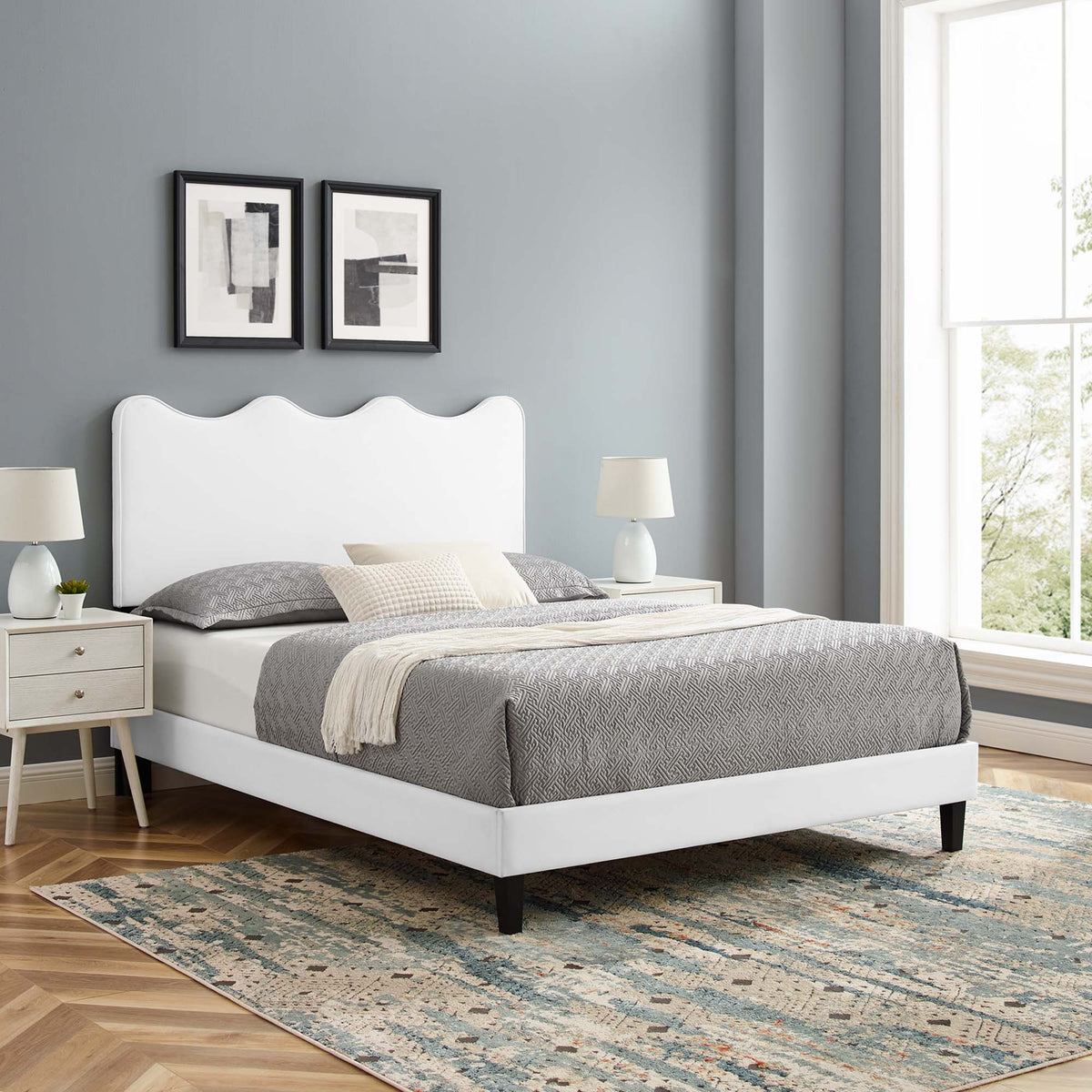 Current Performance Velvet Queen Platform Bed - White (MOD-6735-WHI)