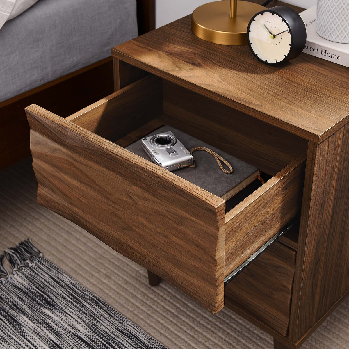 Vespera 2-Drawer Nightstand - Walnut
