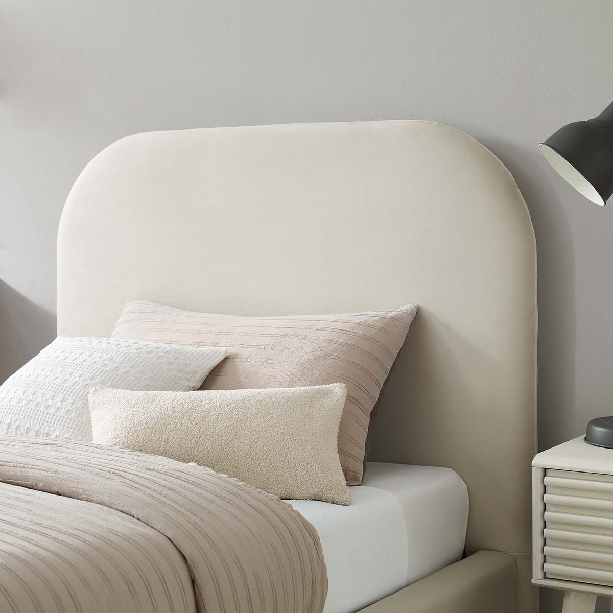 Keynote Performance Velvet Curved Twin Platform Bed - Alabaster