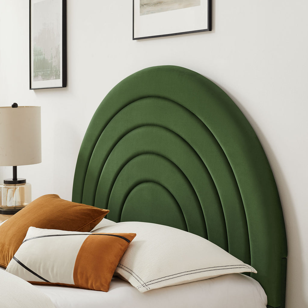Solana Arched Performance Velvet Queen Platform Bed - Moss Green