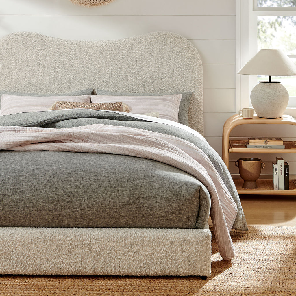 Seluna Boucle Queen Platform Bed - Pearl