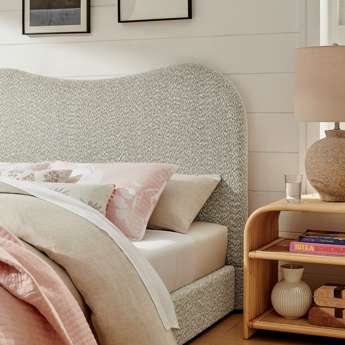 Seluna Boucle Queen Platform Bed - Rock