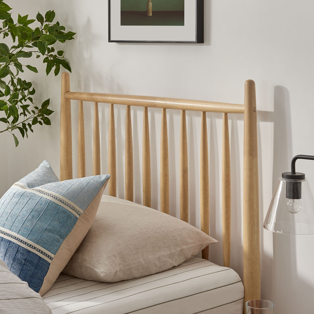 Zane Twin Size Spindle Bed Frame - Light Oak