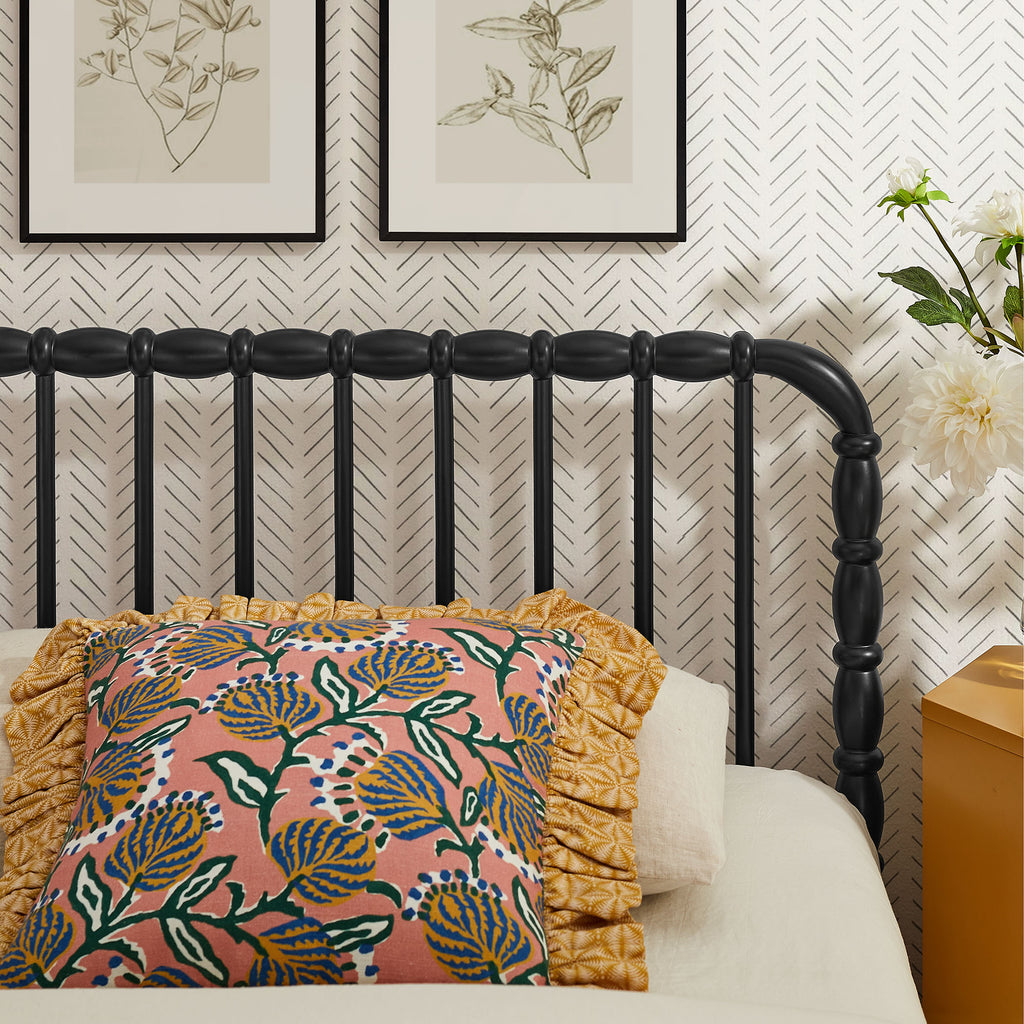 Arlette Twin Size Wood Spindle Bed Frame - Black