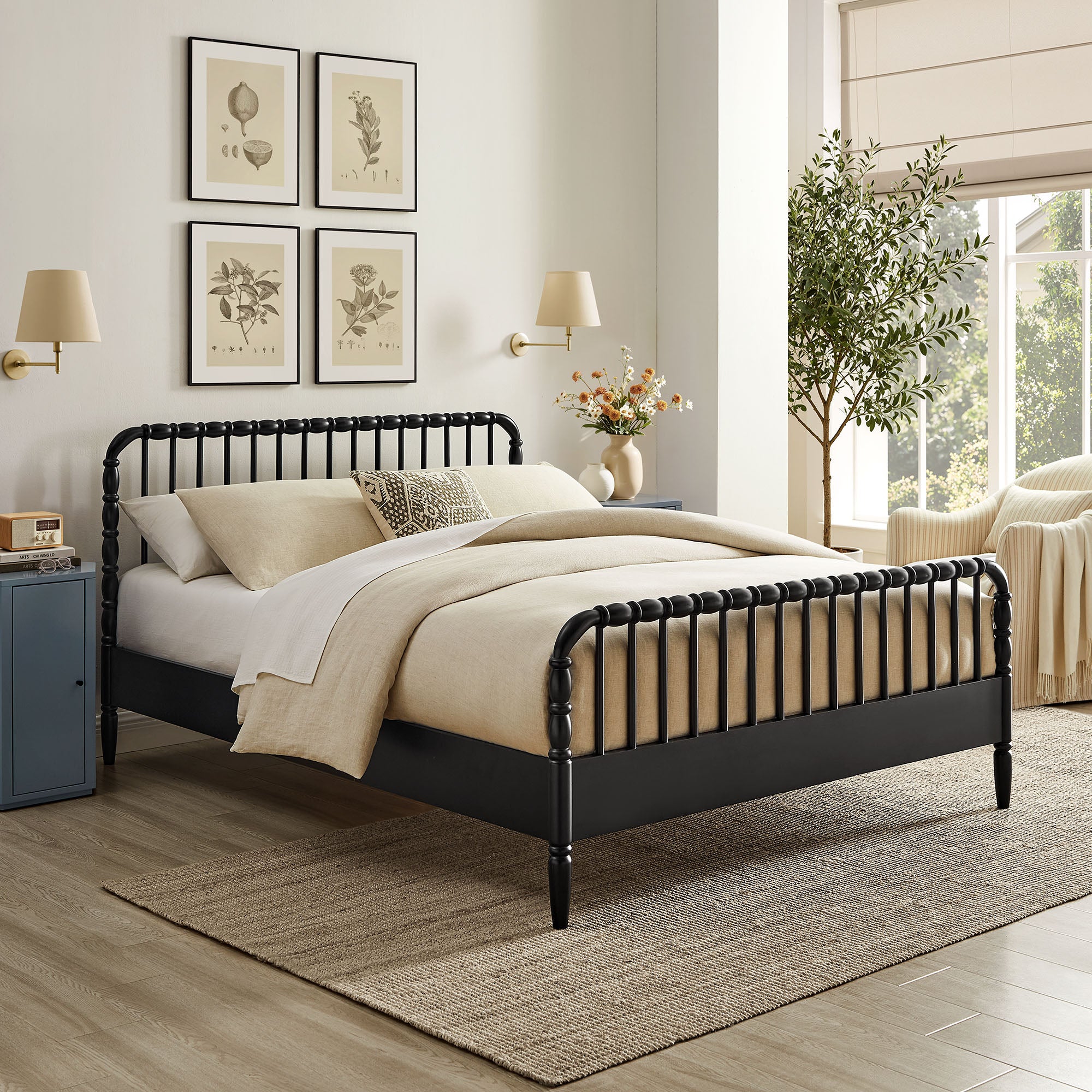 Arlette Queen Size Wood Spindle Bed Frame - Black