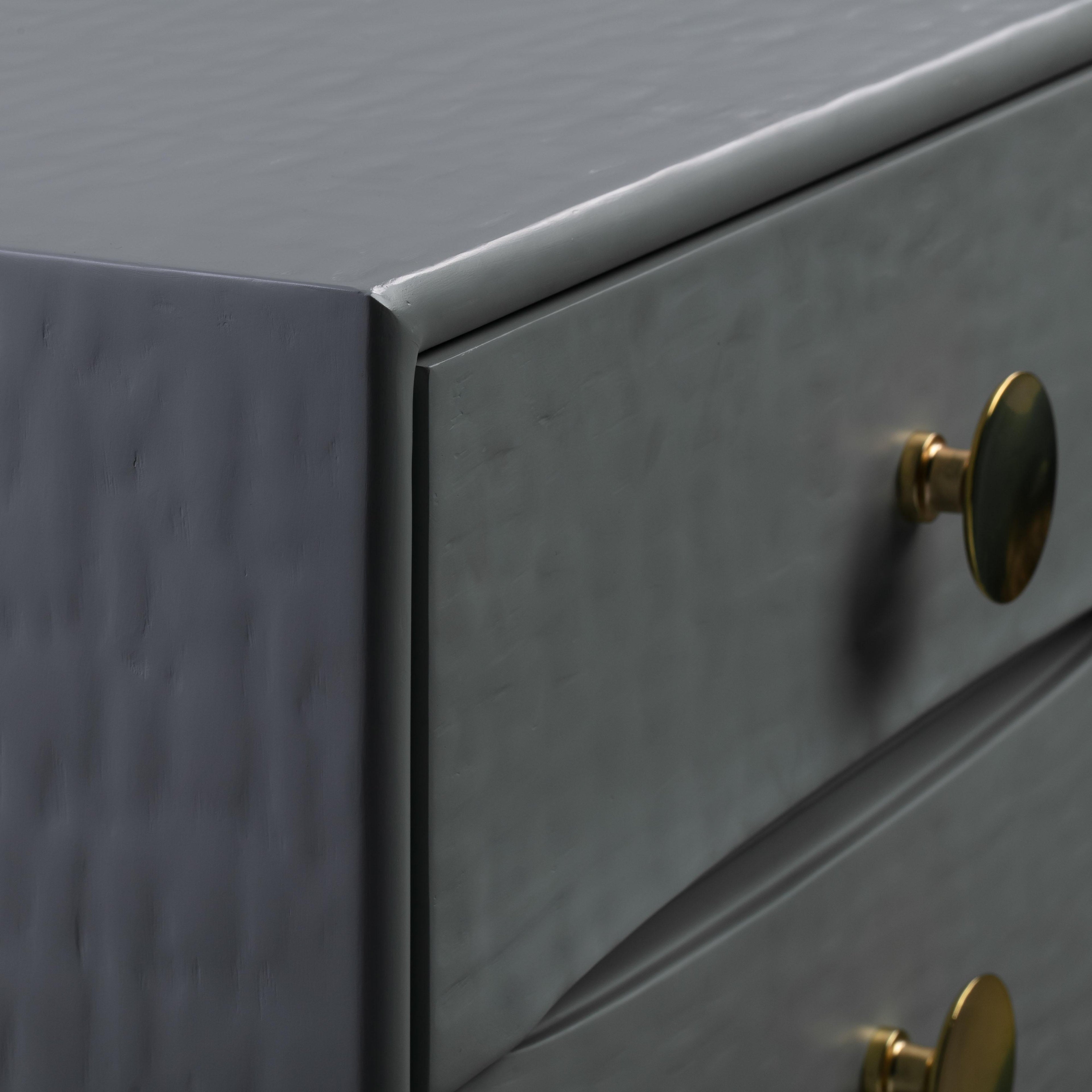 Divine 25" 2-Drawer Nightstand