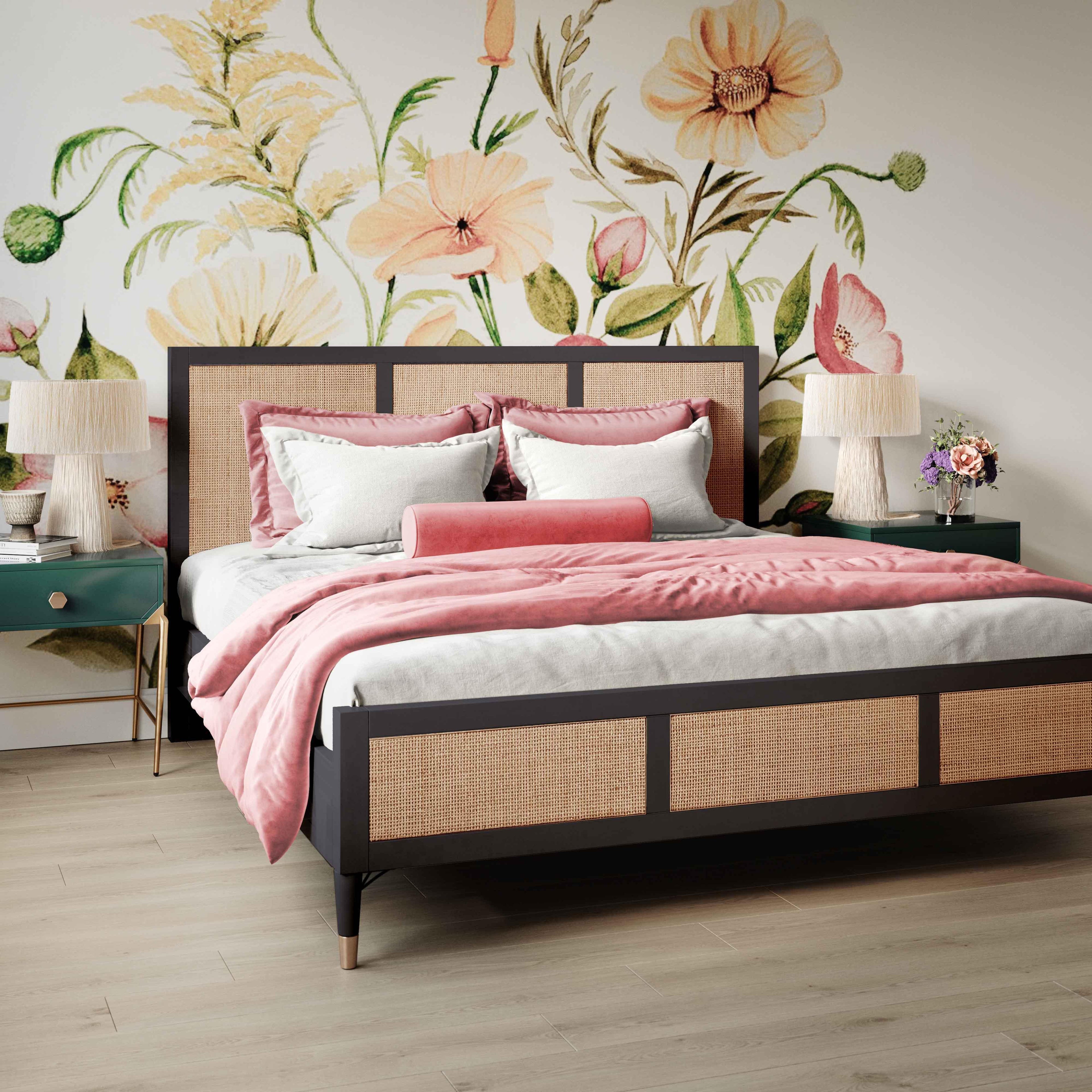 Sierra Wood &amp; Rattan Bed