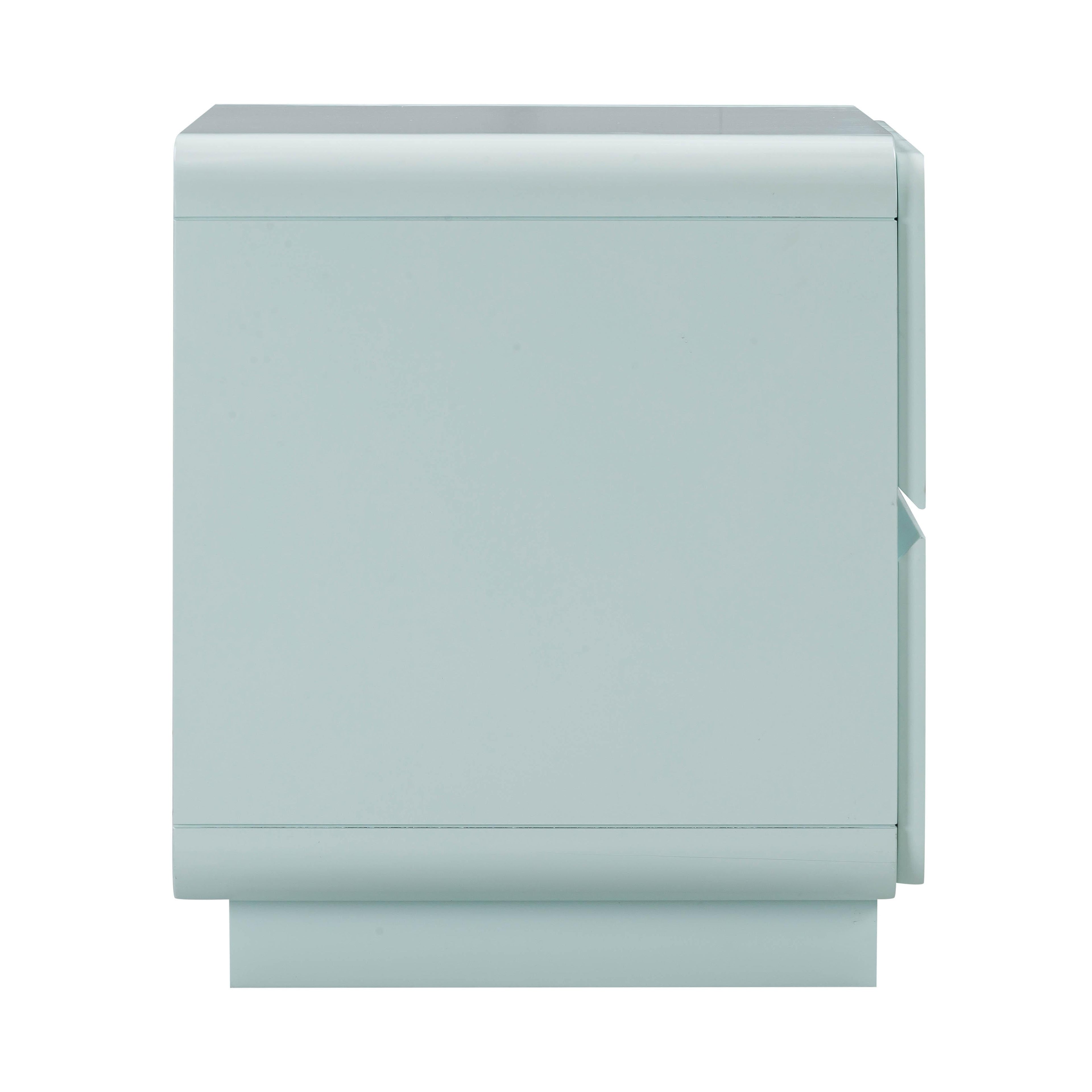 Sagura 28" 2-Drawer Nightstand