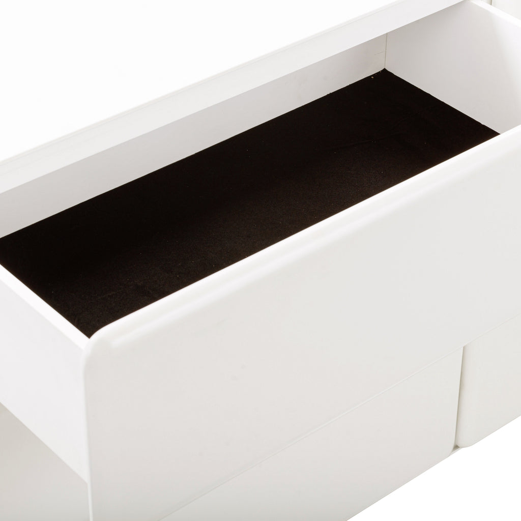 Tammy 56" 6-Drawer Dresser
