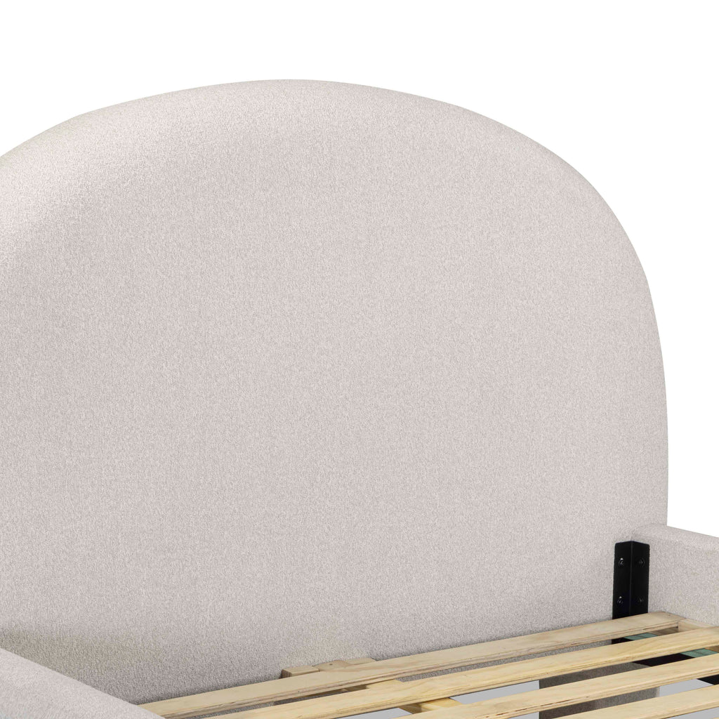 Orphea Performance Boucle Bed