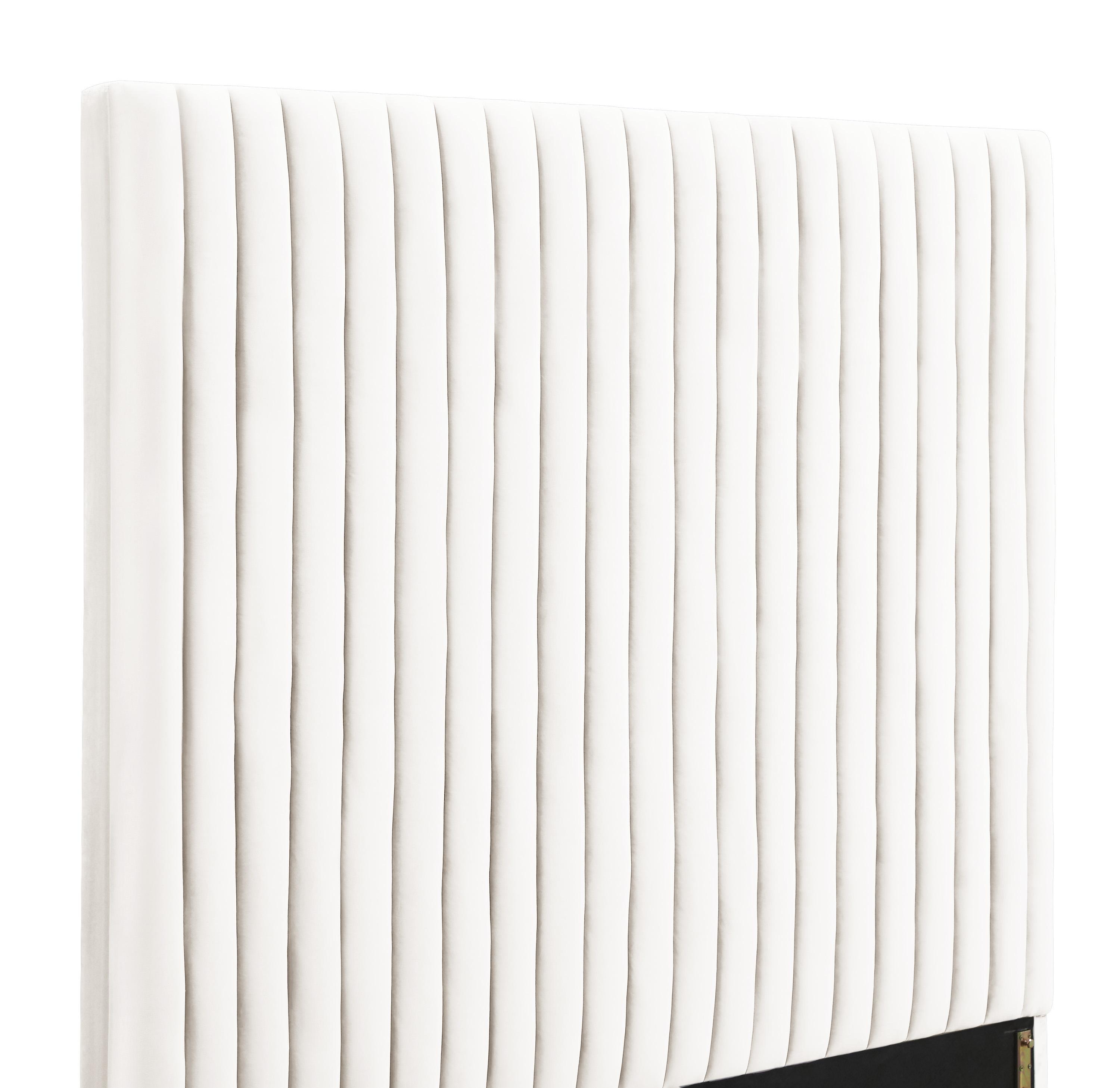 Arabelle Performance Velvet Bed