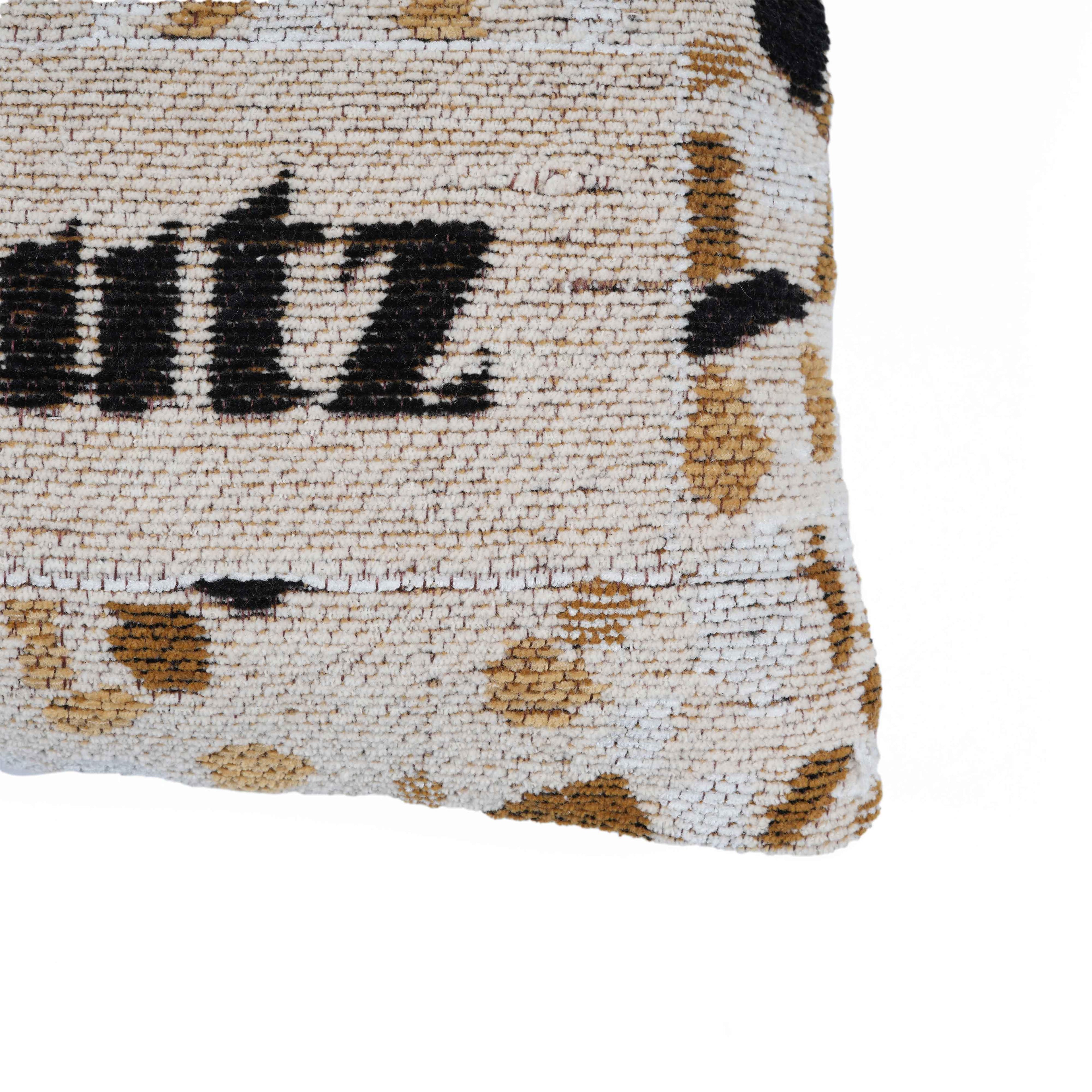 Shmutz 15"X9" Jacquard Cotton Throw Pillow
