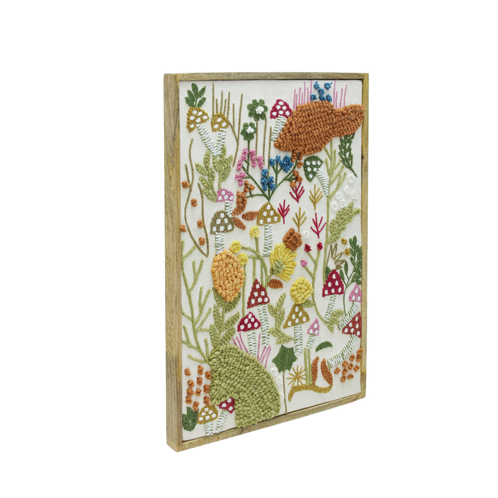 Muro "Forage" Embroidered Wall Art