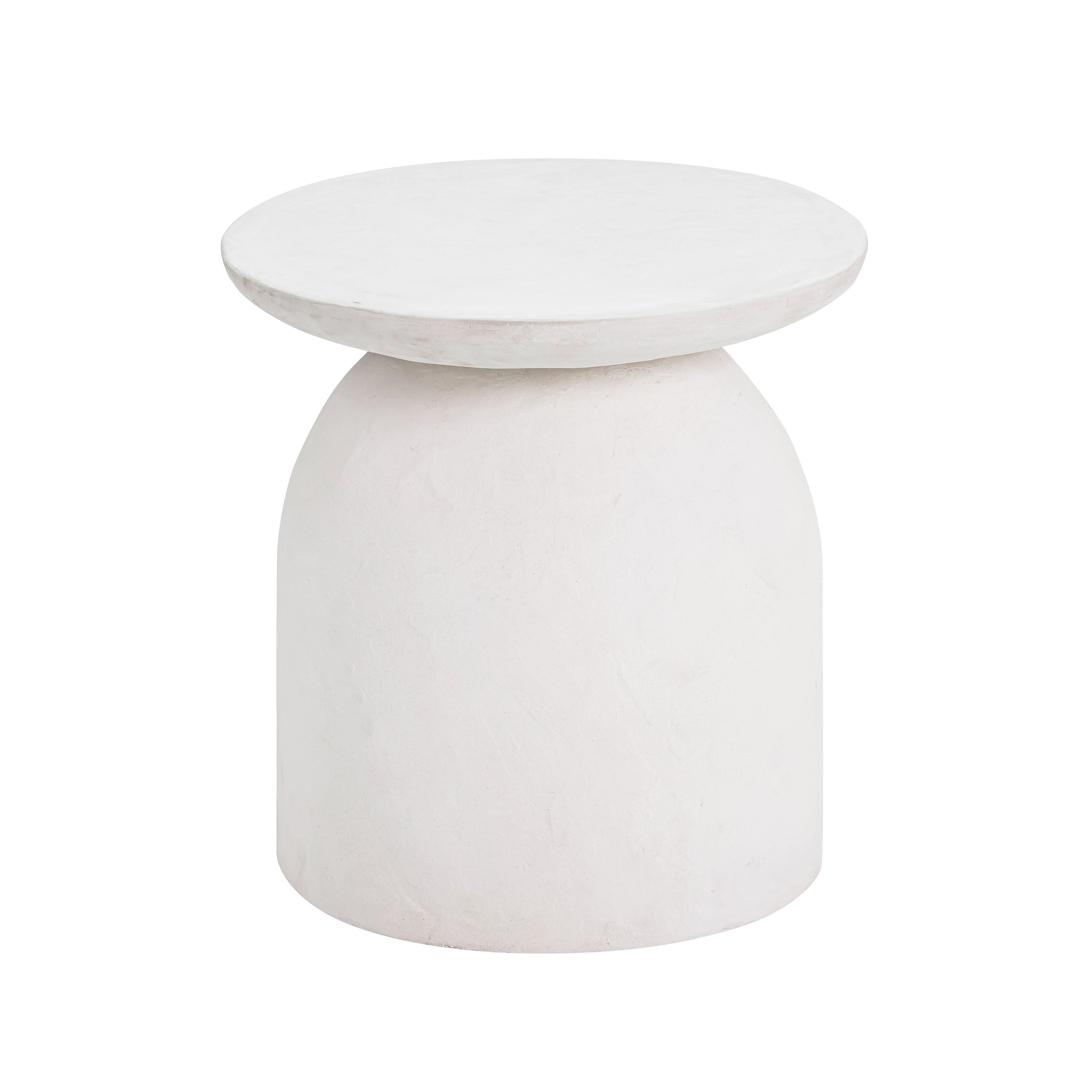 Aloe White Indoor/Outdoor Concrete Side Table