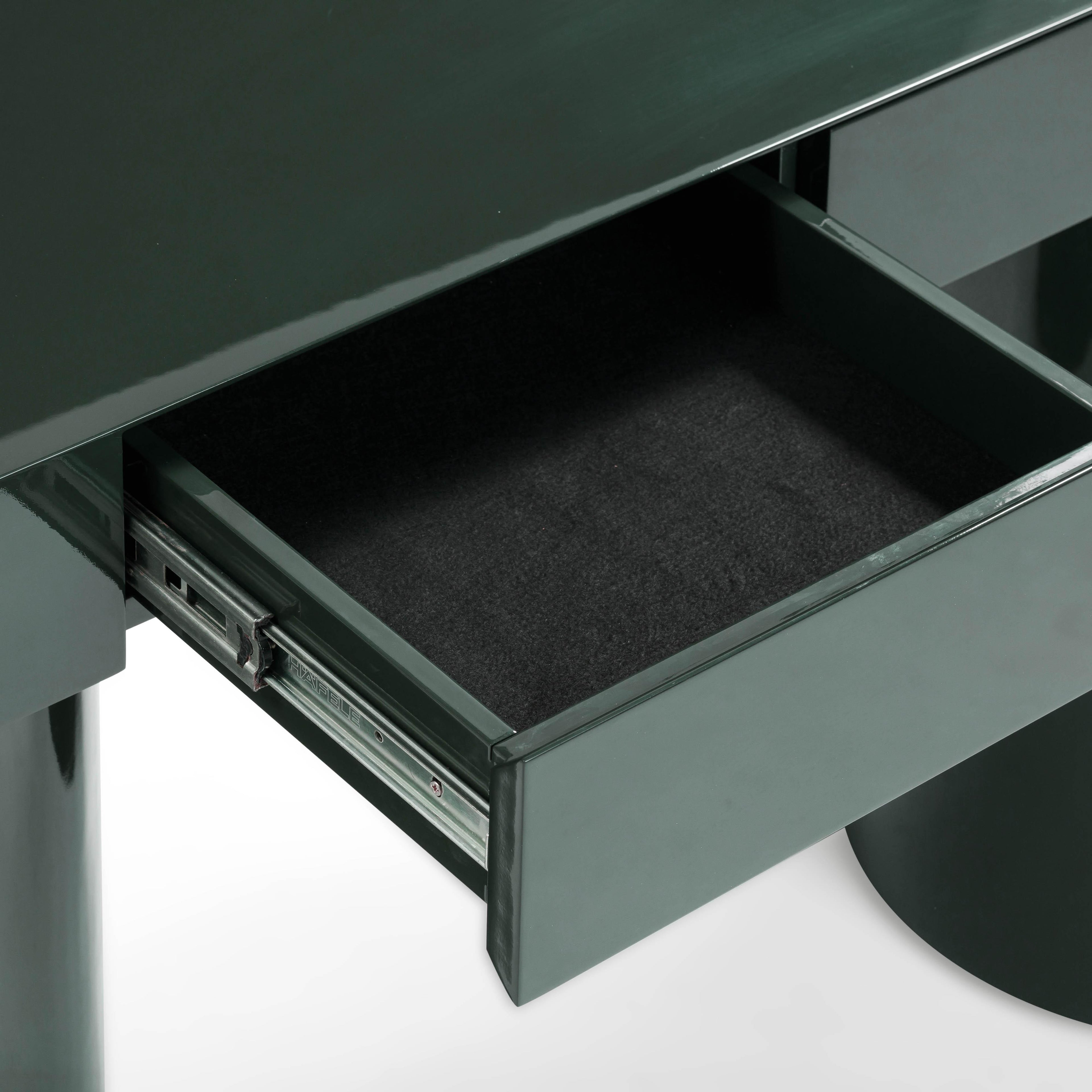 Mira 50" High Gloss Console Table