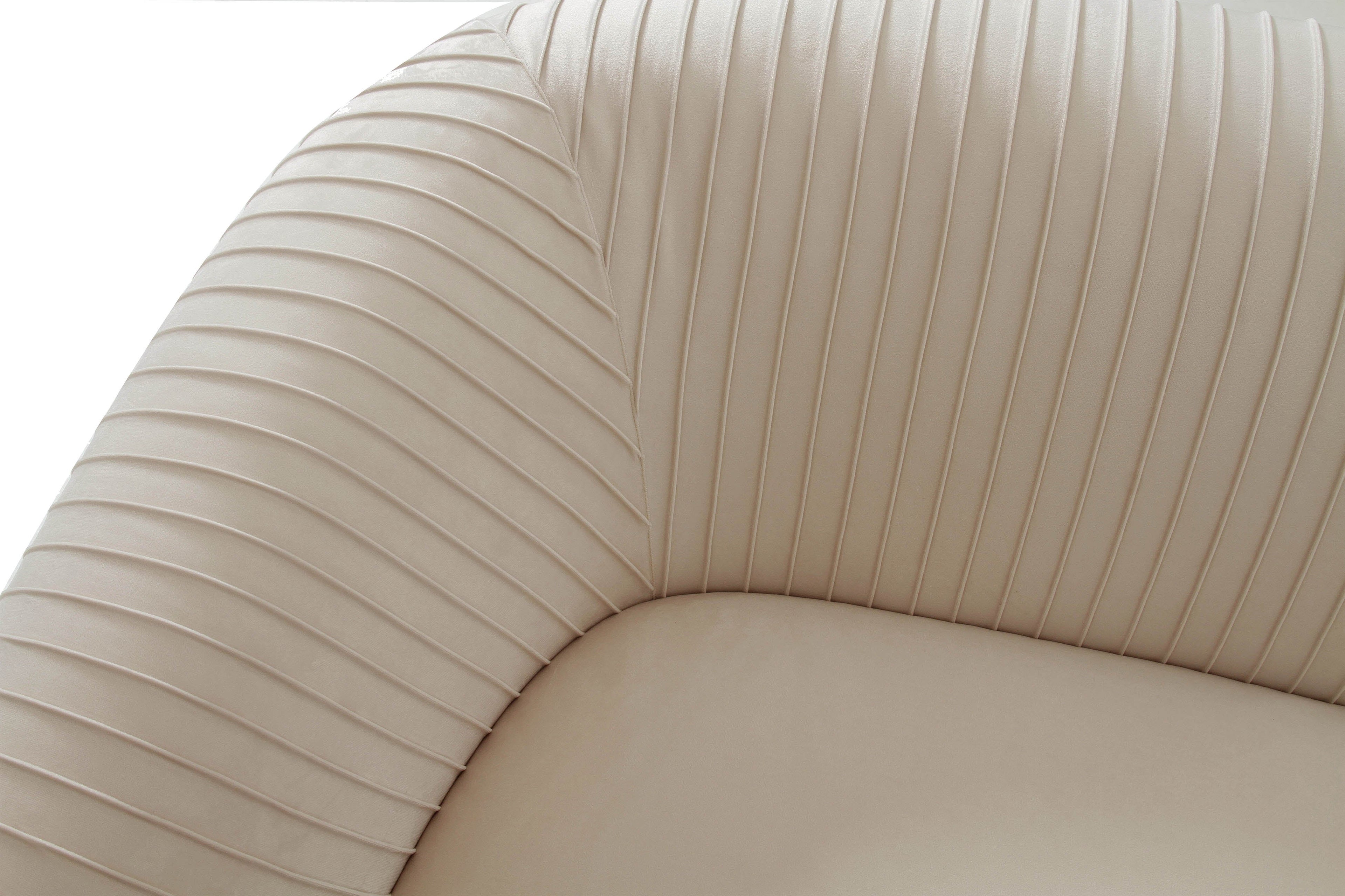 Yara 70" Loveseat