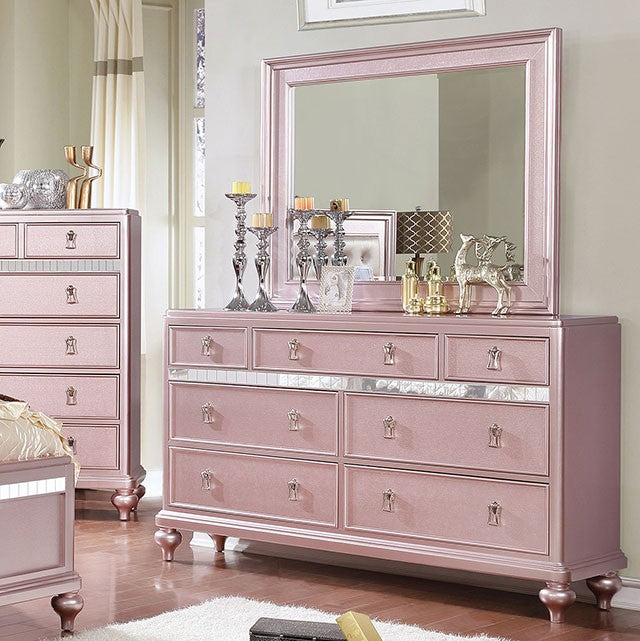 Avior Dresser