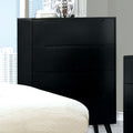 Lennart Chest