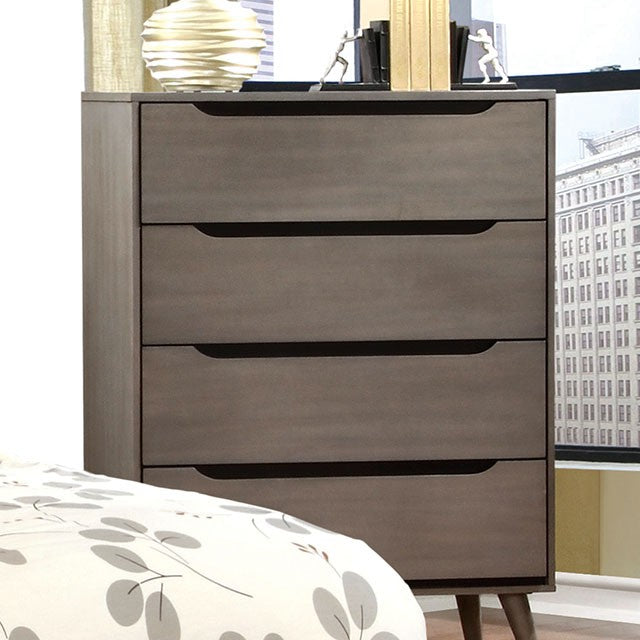 Lennart Chest