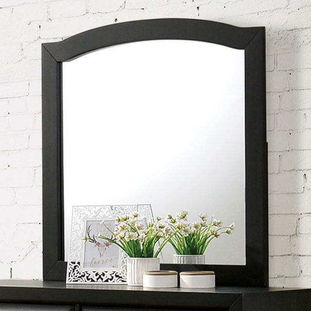 Kirsten Mirror