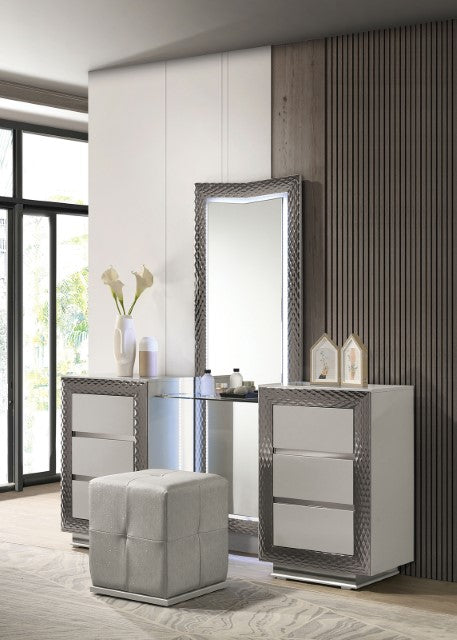 Ventnor Vanity w/ Stool