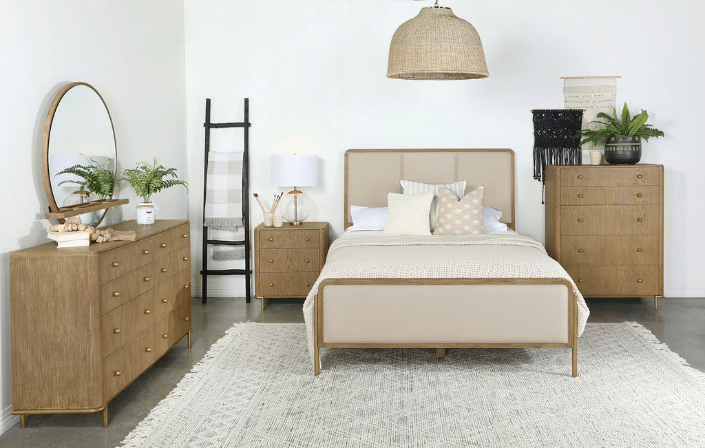 Arini 5-piece Eastern King Bedroom Set Cream and Sand Wash