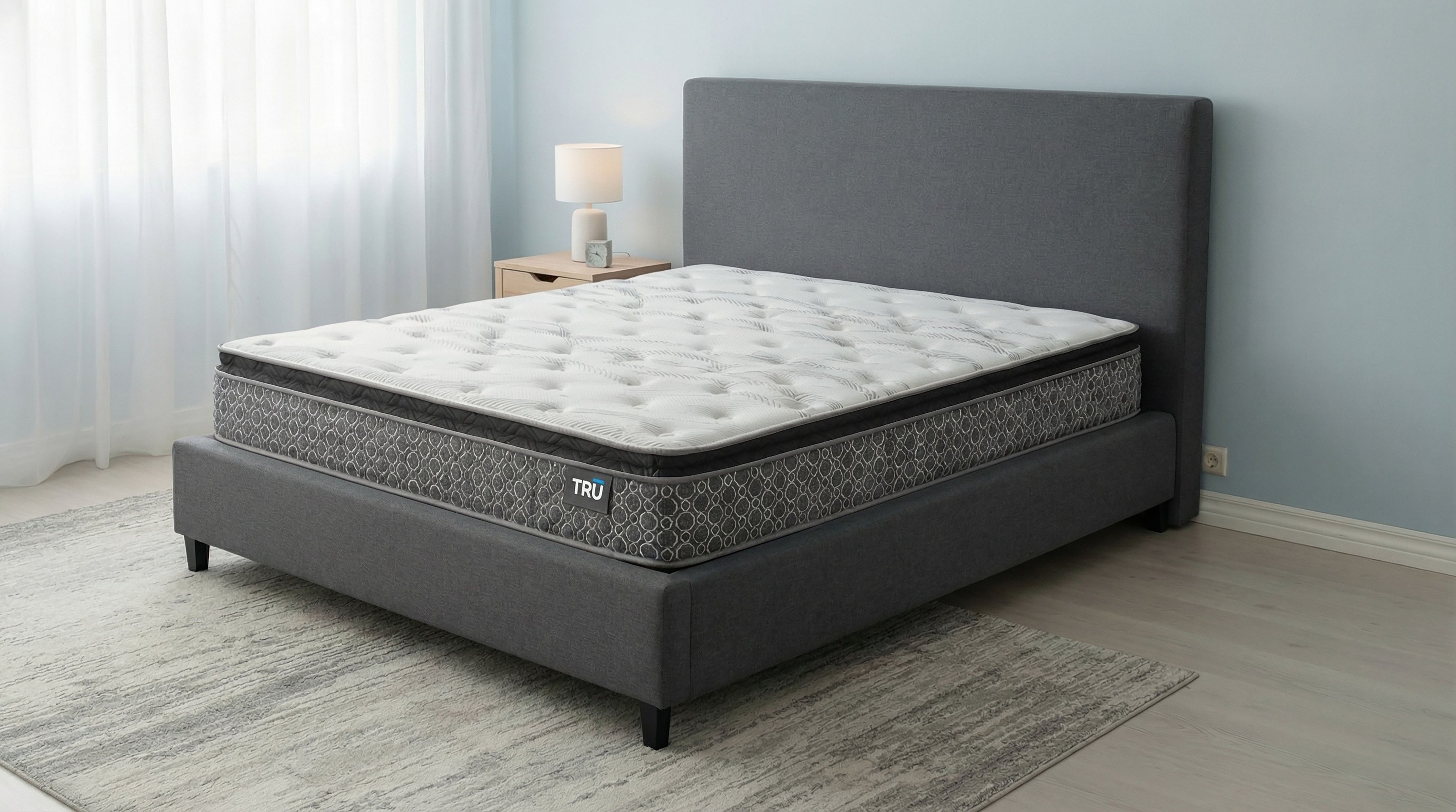 Hayes 11-inch Twin XL Pillow Top Memory Foam Hybrid Mattress