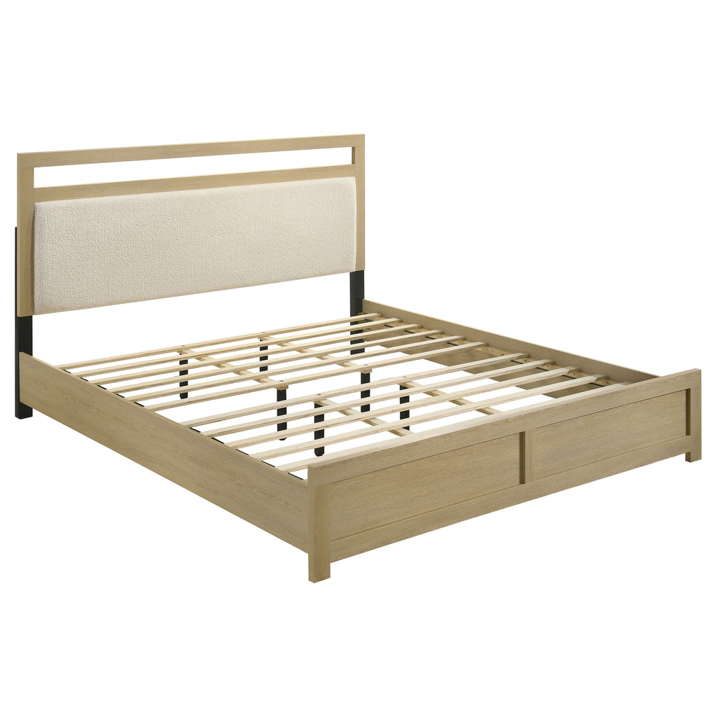 Hendricks 5-piece Eastern King Bedroom Set Light Oak