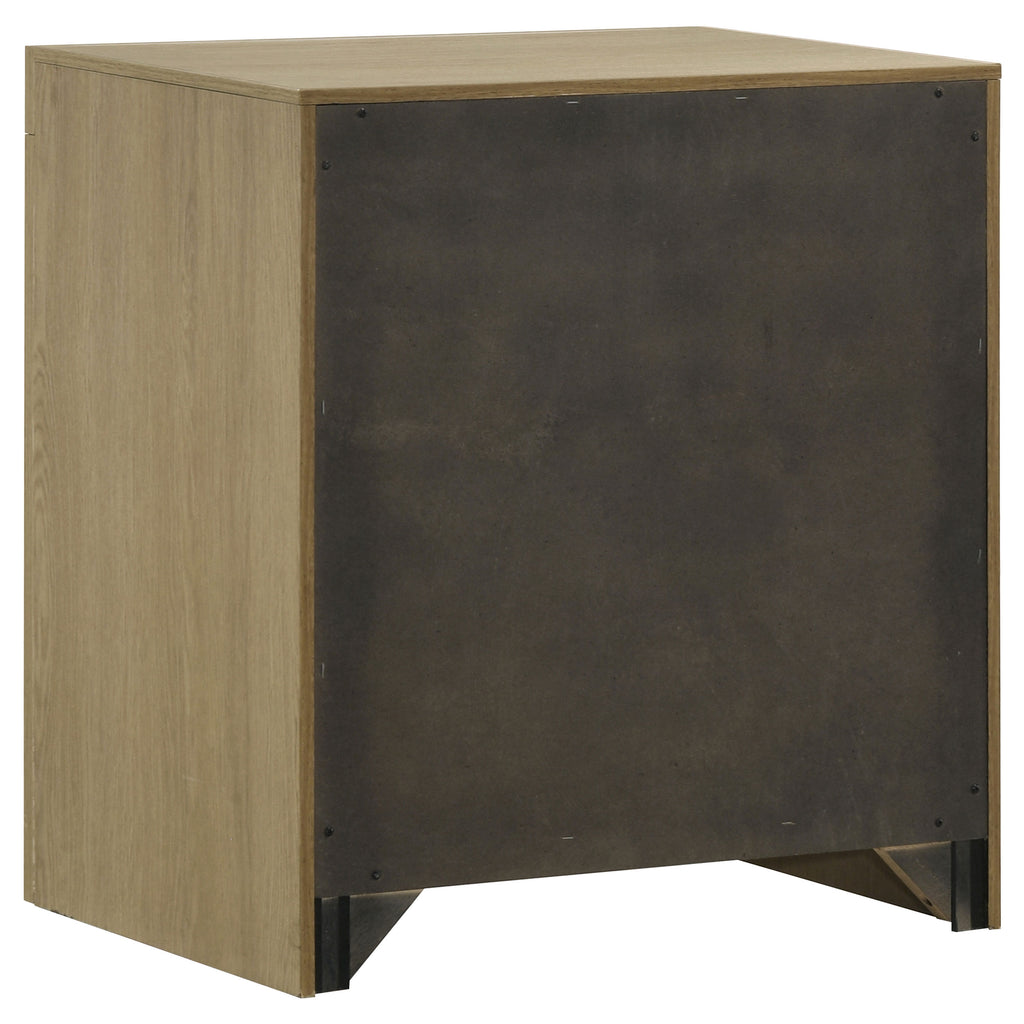 Hendricks 5-piece Eastern King Bedroom Set Light Oak