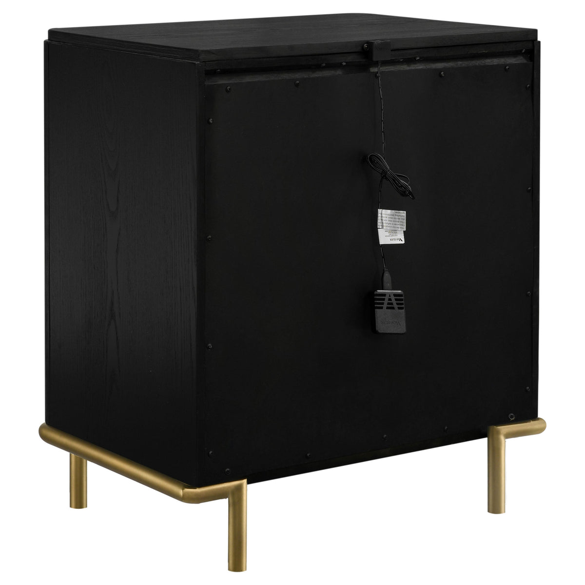 Arini 3-drawer Nightstand