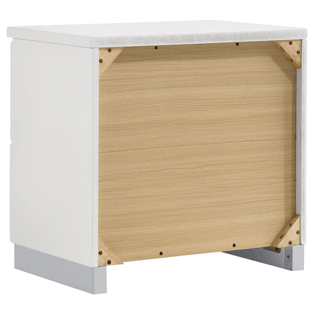Felicity 4-piece California King Platform Bedroom Set White