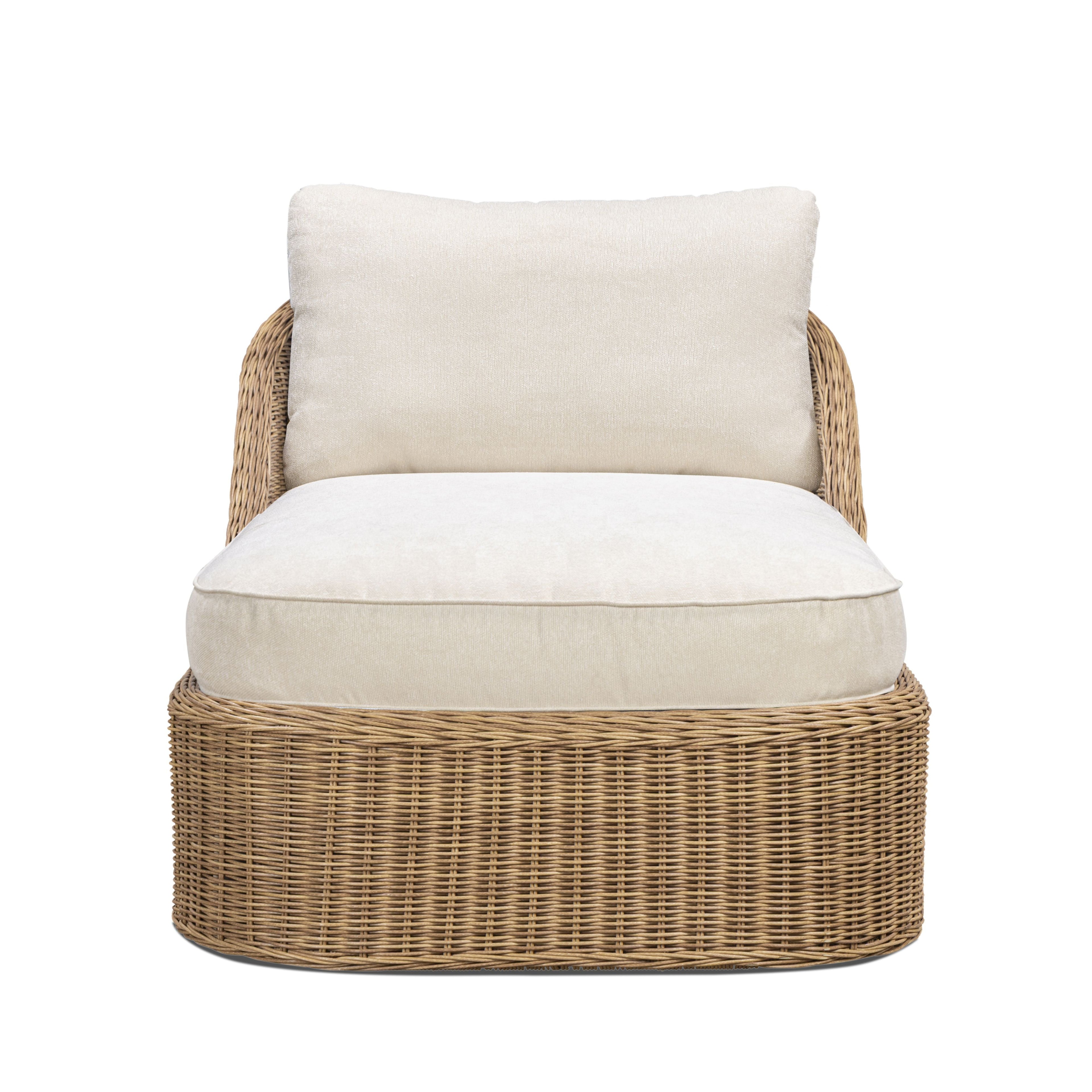 Axel Boucle Outdoor Lounge Chair