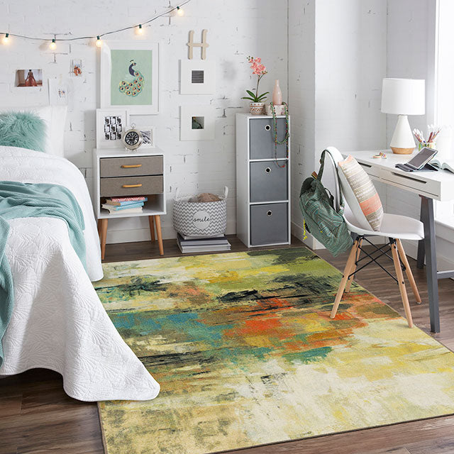 Hollie Area Rug